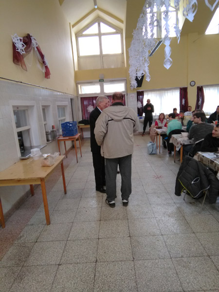 következő