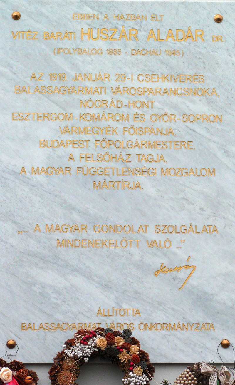 következő