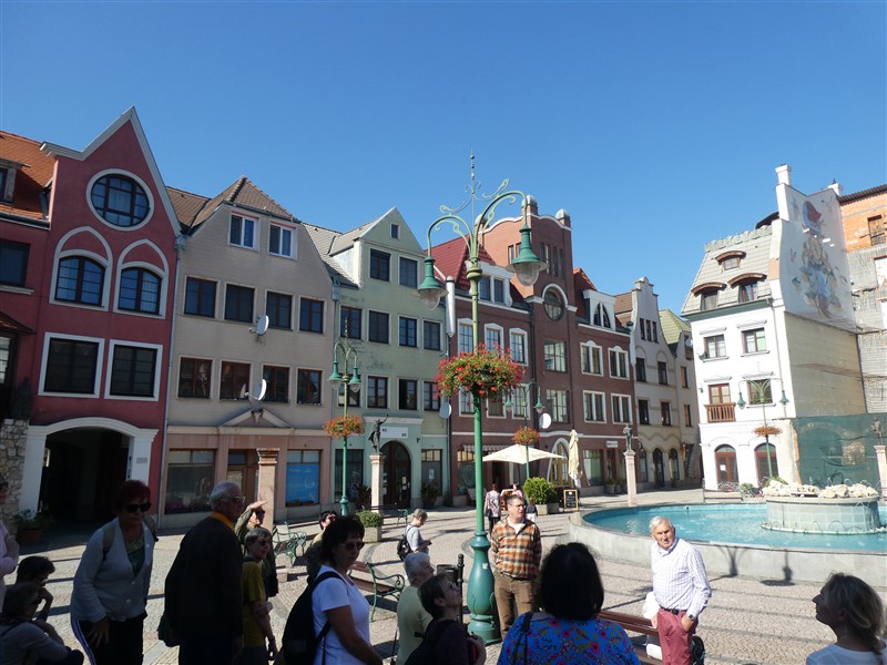 következő
