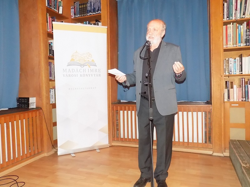 következő