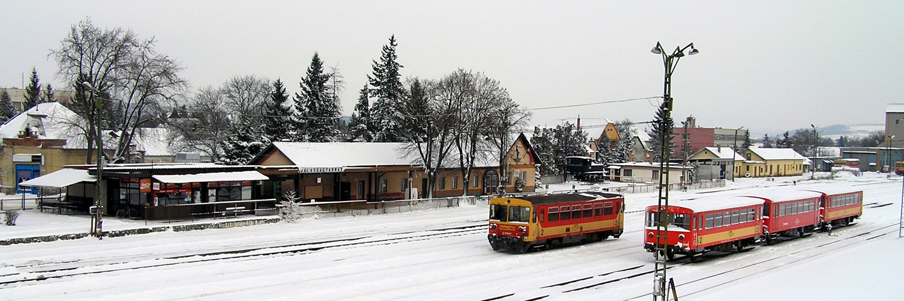 következő