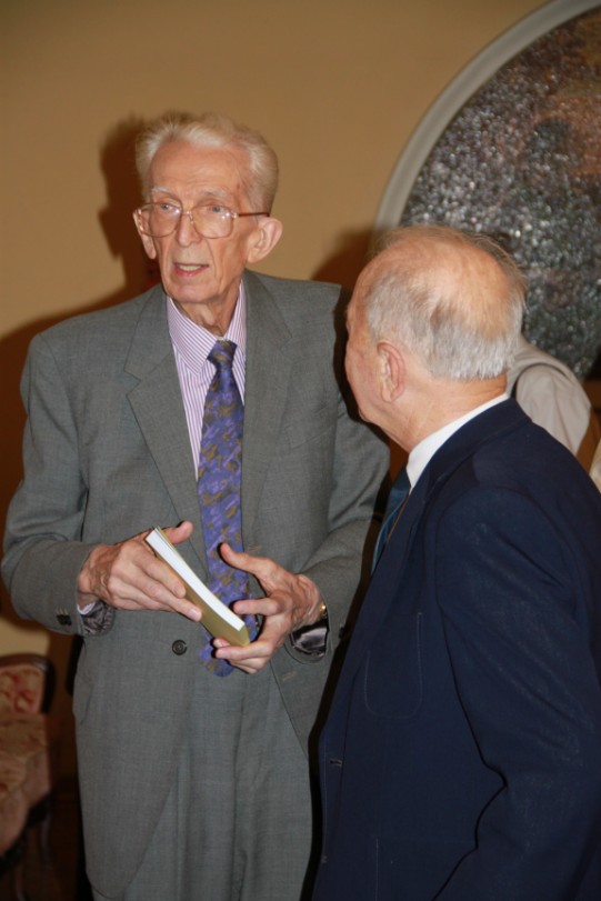 következő