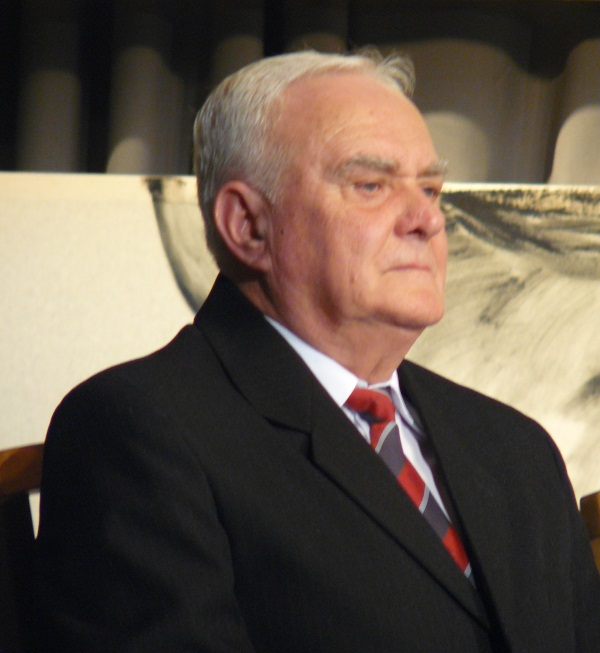 következő
