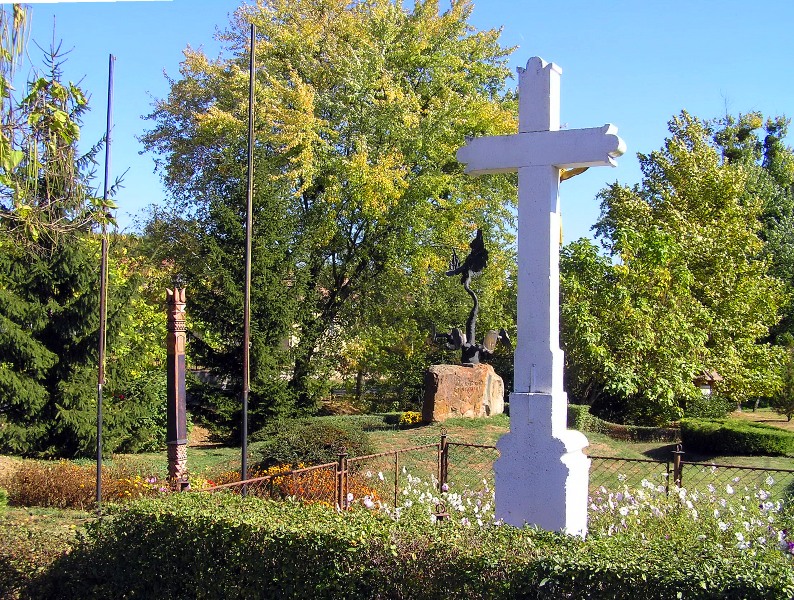 következő