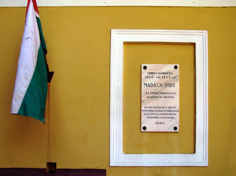 következő