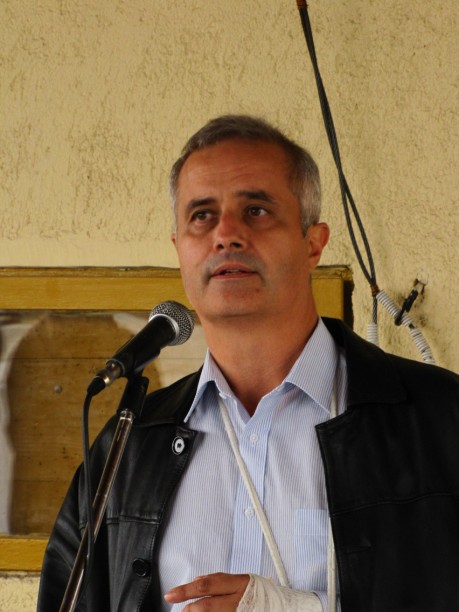 következő