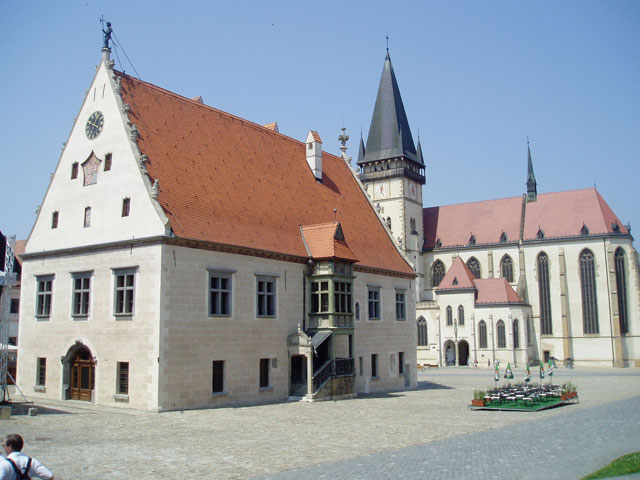 következő