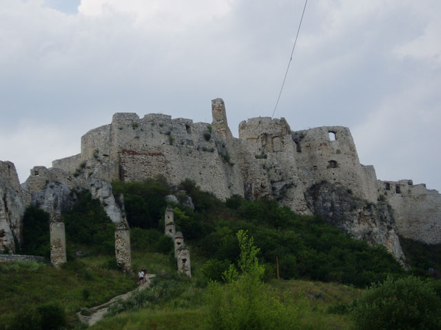 következő