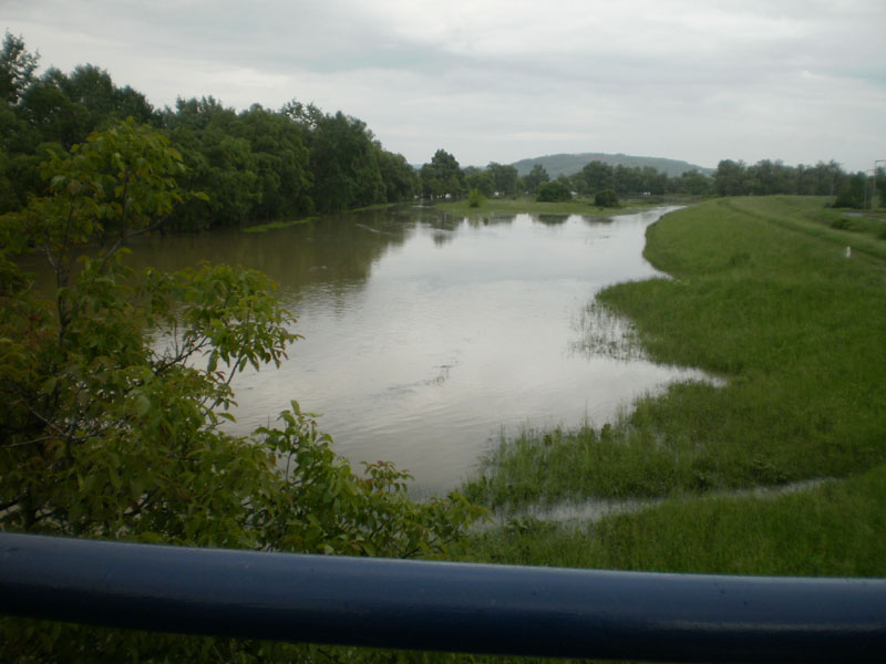 következő