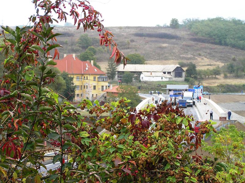 következő