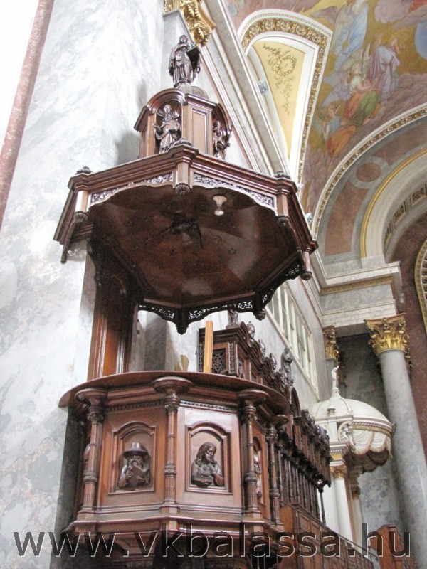 következő