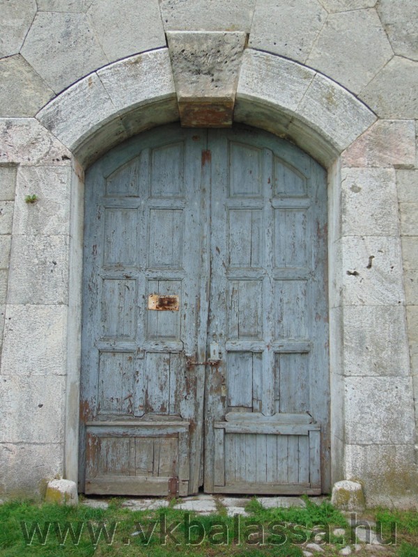következő