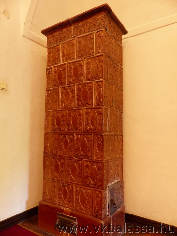 következő