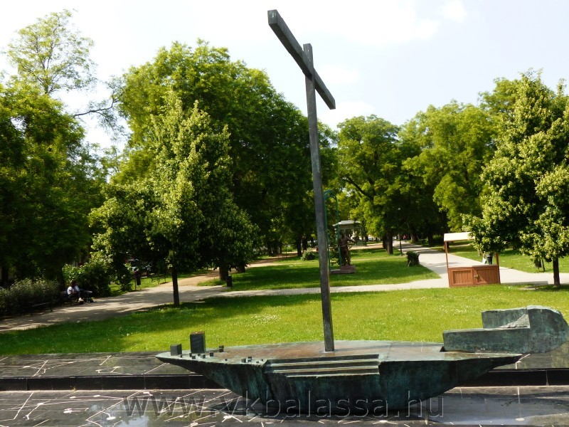 következő