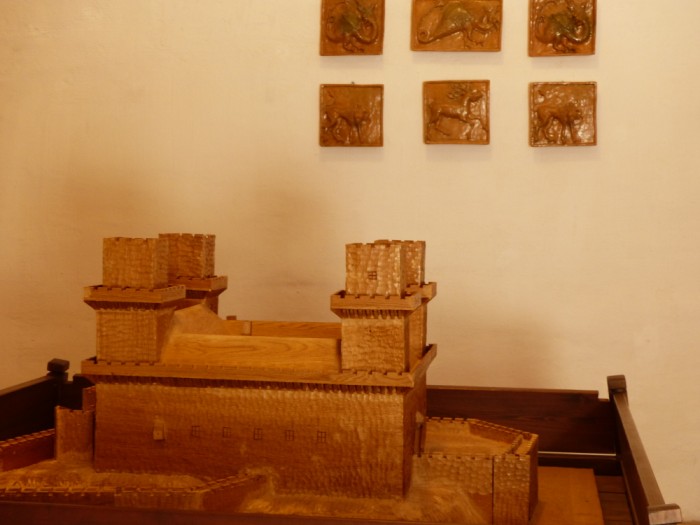 következő
