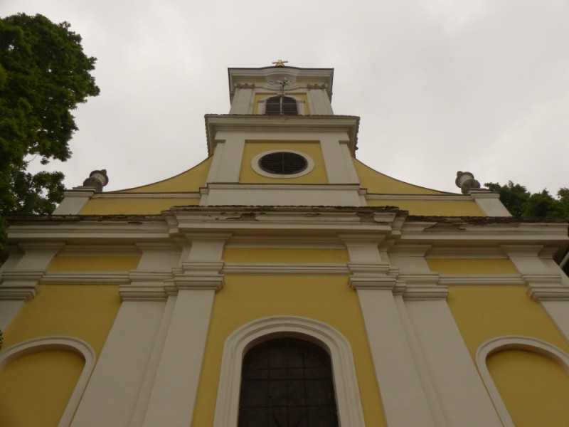 következő