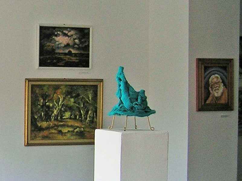 következő
