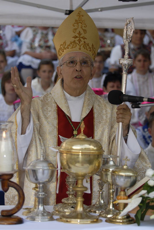 következő