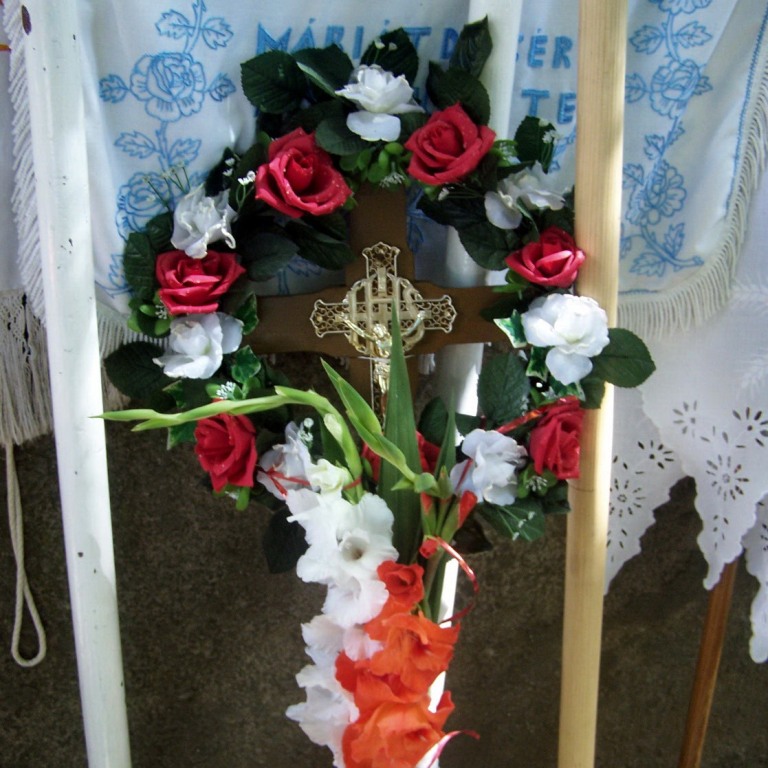 következő