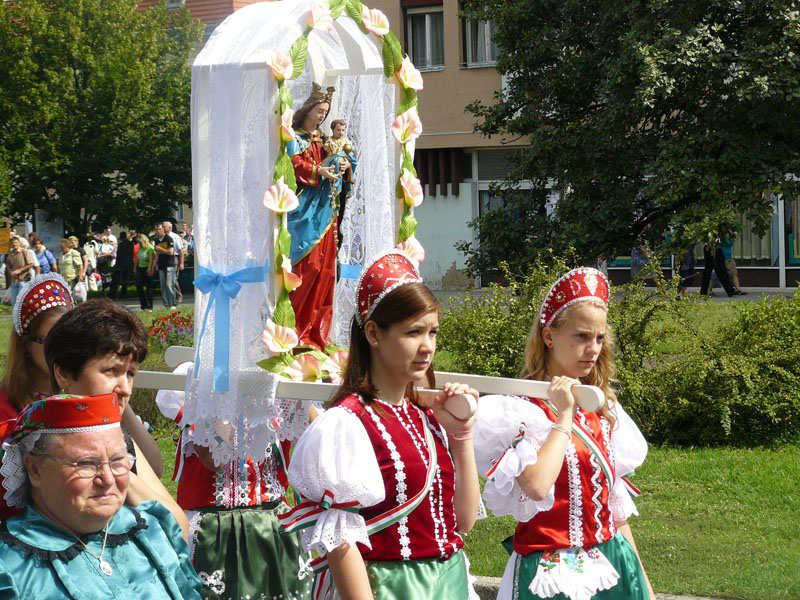 következő