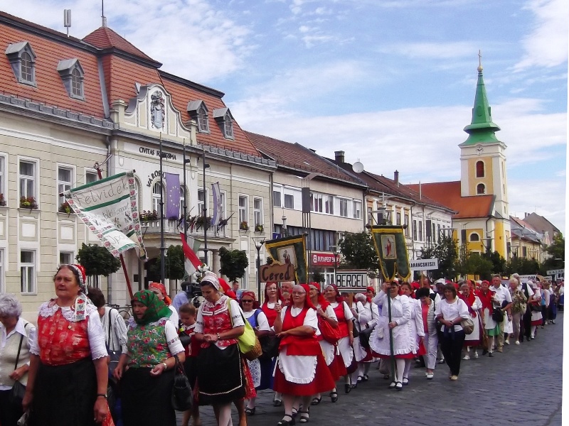 következő