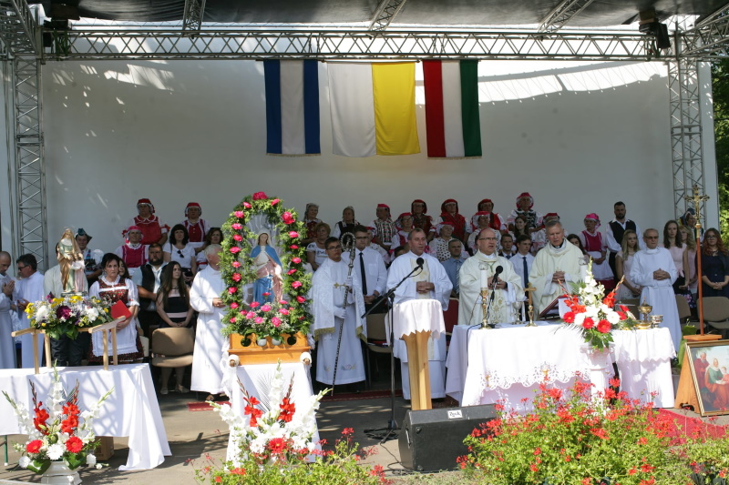 következő