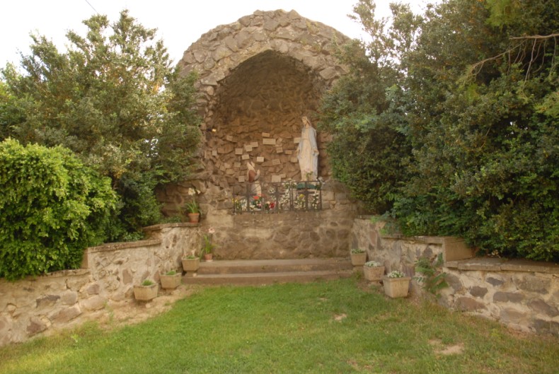következő