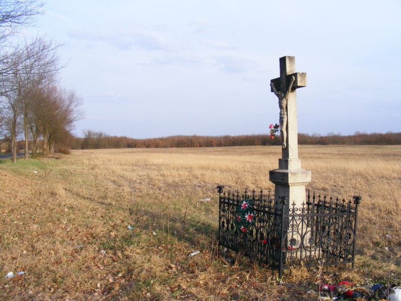következő