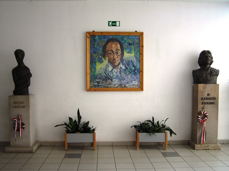 következő