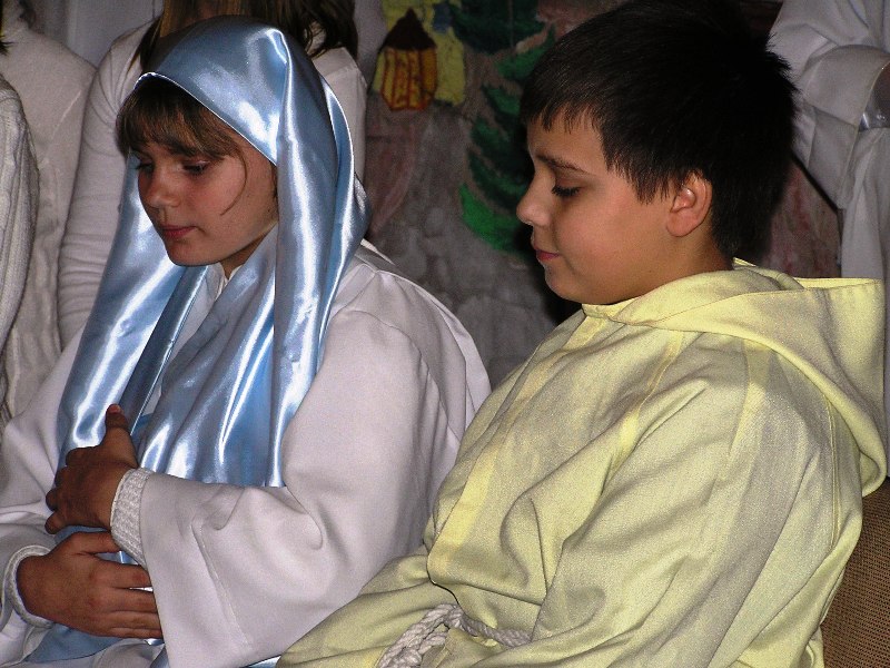 következő