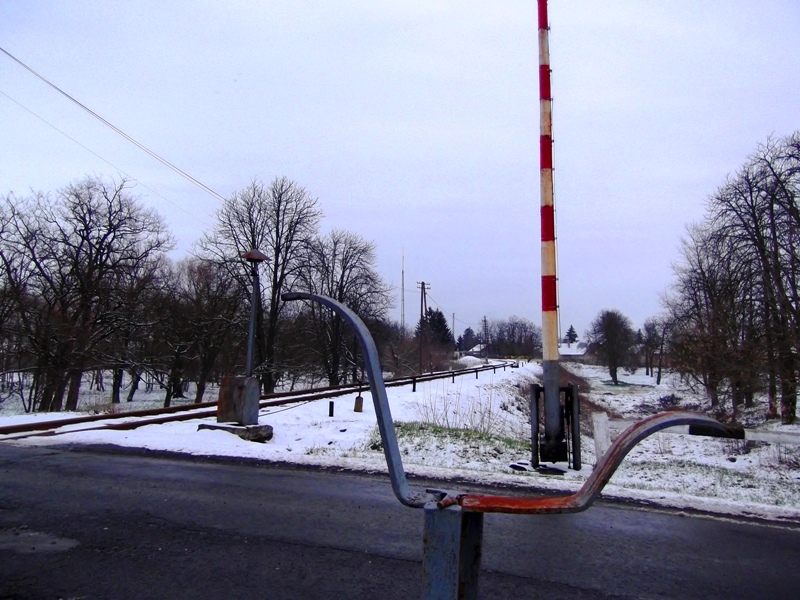 következő