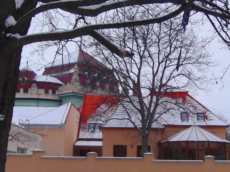 következő