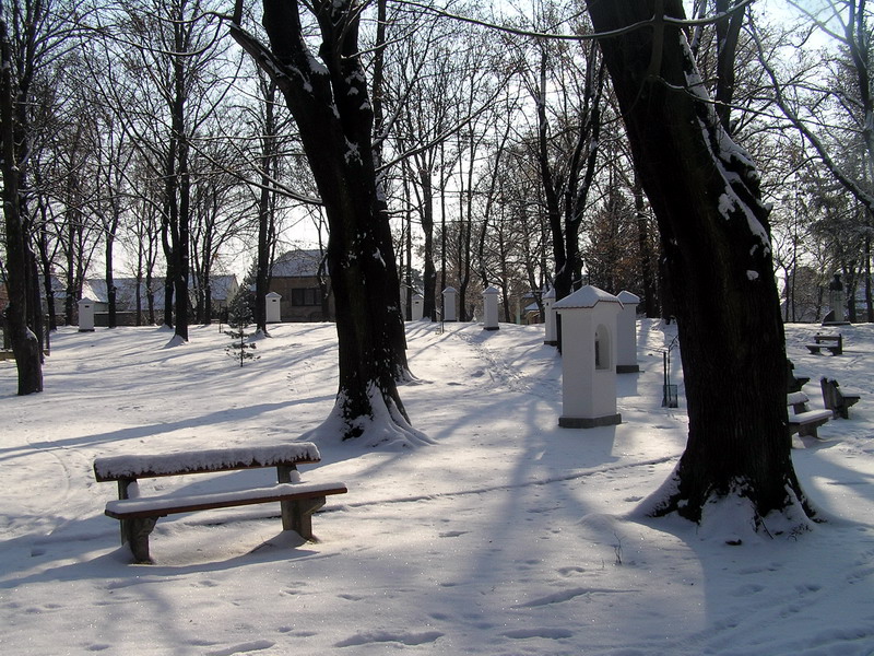 következő