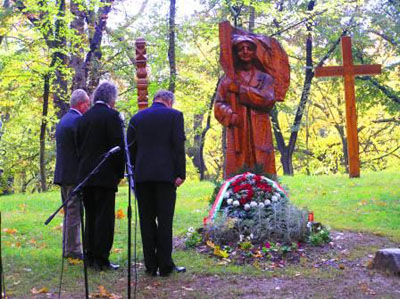 következő