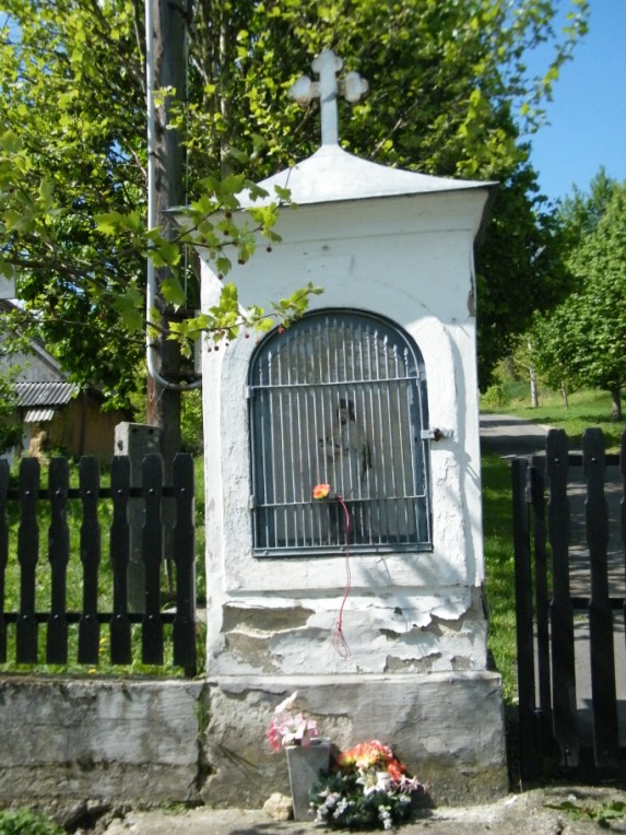 következő