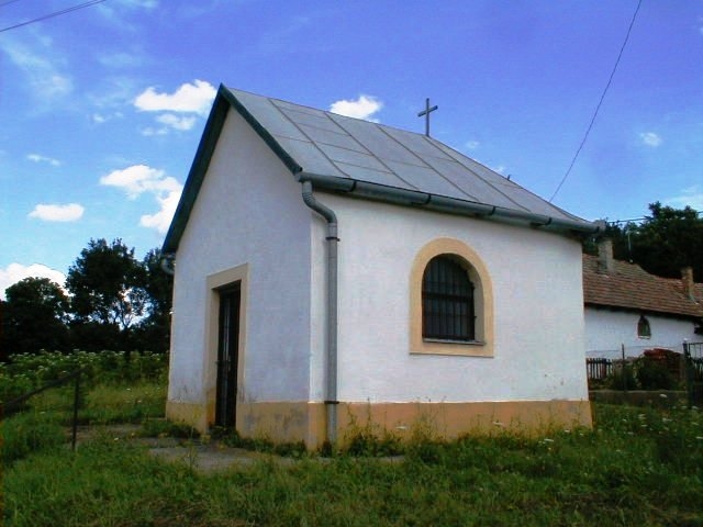 következő