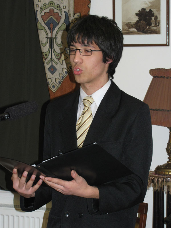 következő