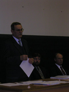 következő