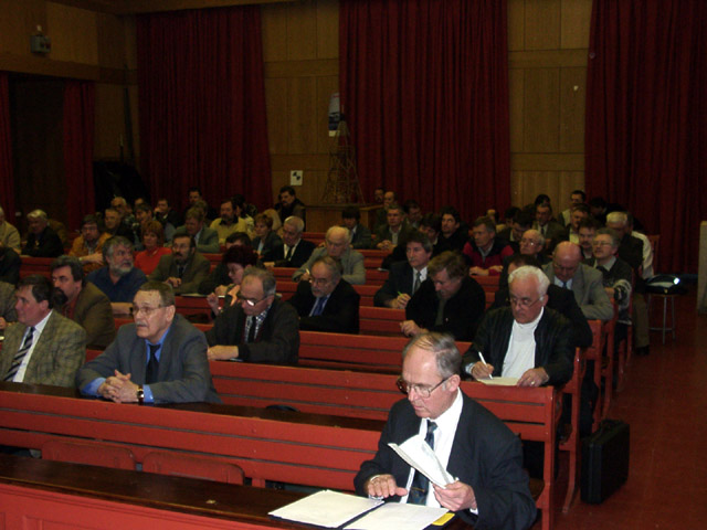 következő
